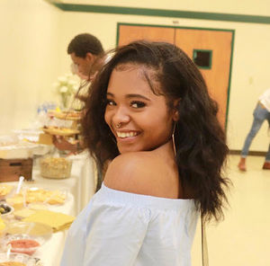 Meet your Posher, Da'mornay